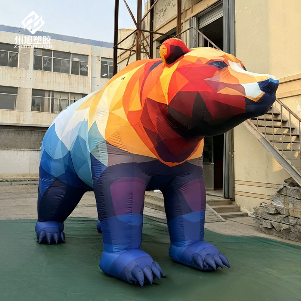 Photography Zoo - Надувной медведь, используемый для украшения на